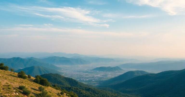 Bitez Plajı 2026: Şezlong Fiyatları ve Plaj Rehberi